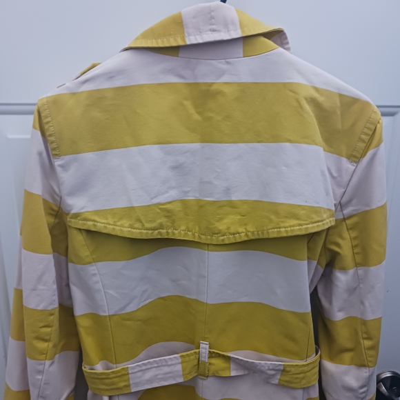 LOFT Women's Yellow and Cream Striped Trench Coat - Picture 9 of 9
